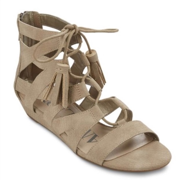 Sam & Libby Shoes - NWOT Sam & Libby Arianna Gladiator Sandal Tan